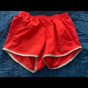 Women’s Nike shorts size xs